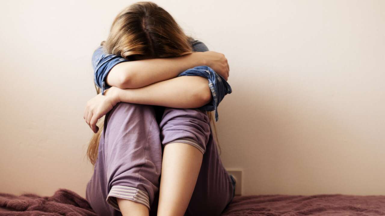 Yakınınızın Gizli Depresyonunu Anlamak İçin 8 İpucu