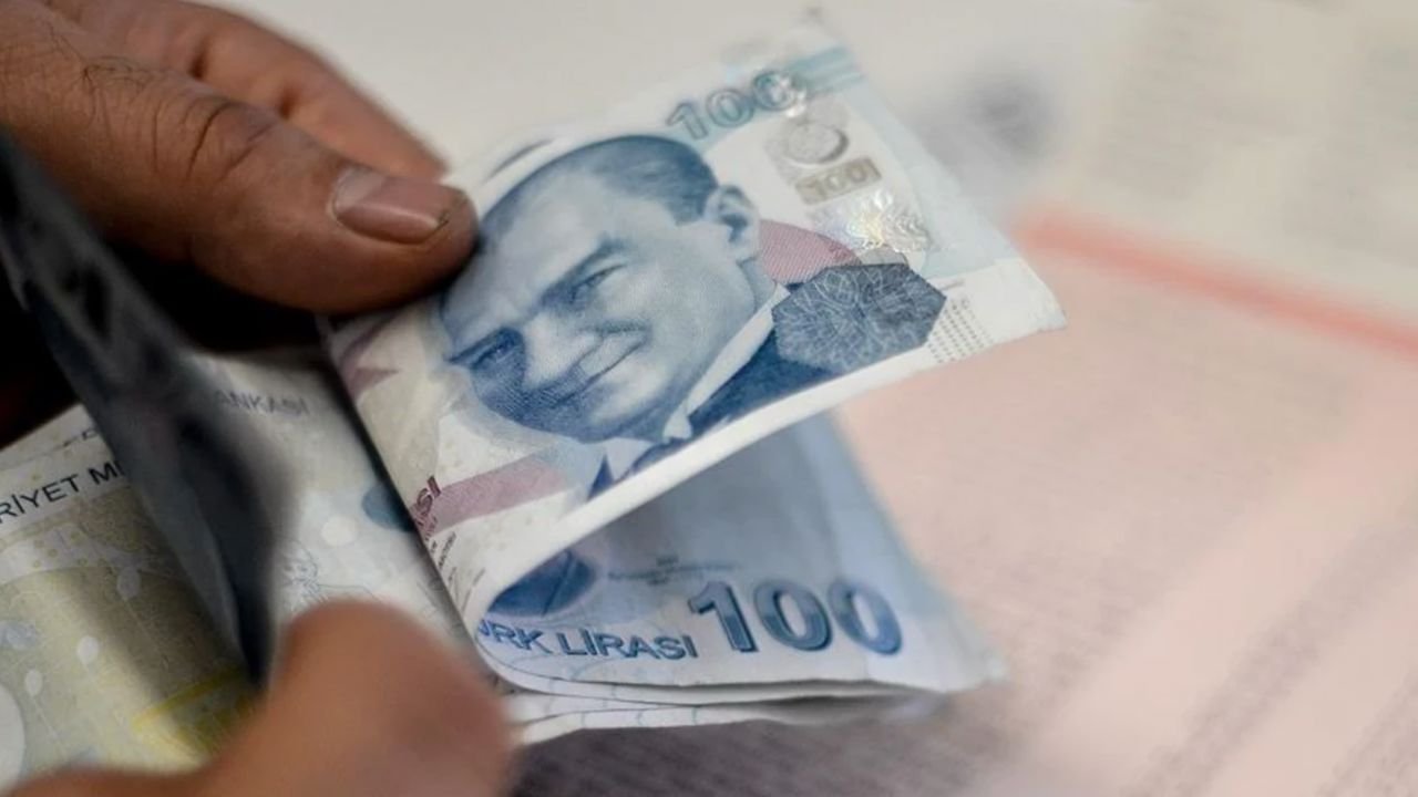 Resmi Gazete'de yayımlandı: En düşük emekli aylığı 23 bin 552 lira oldu
