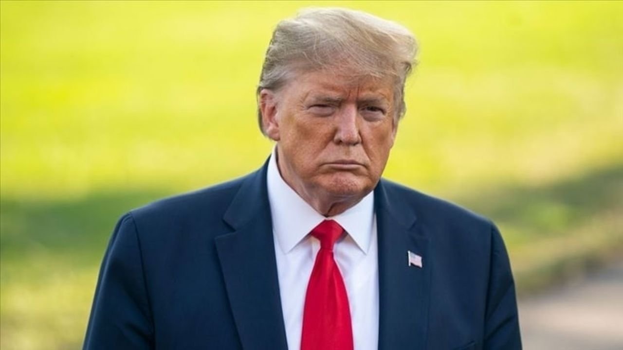 Trump'tan İran'a Sert Mesaj: "Görüşmeler Sürecek" Derken 1000 Füzelik Karşılık Uyarısı