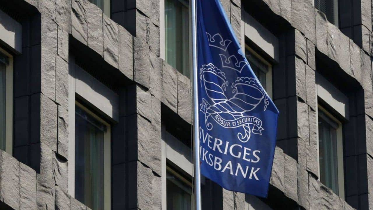 İsveç Merkez Bankası Faizi Sabit Tuttu: Yeni Artış Sinyali Verildi